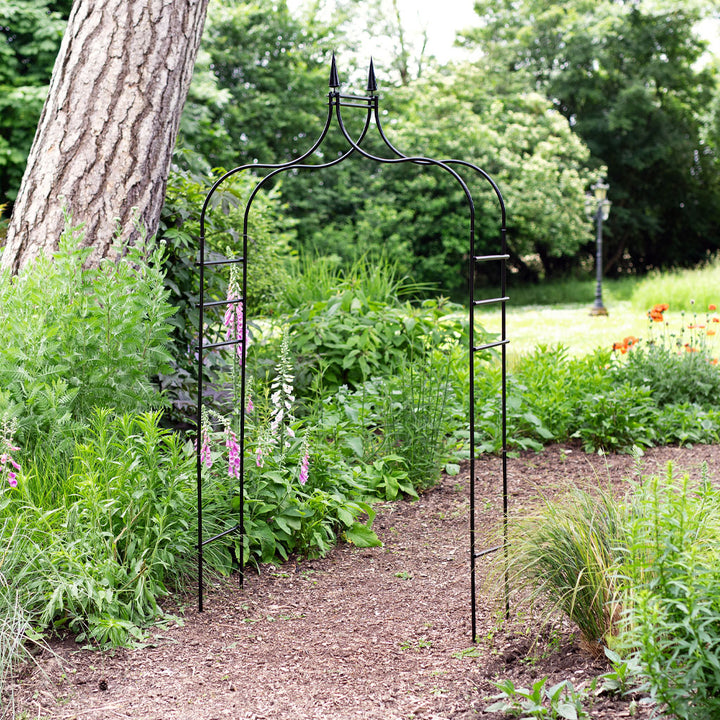 Gothic Black Metal Garden Arch