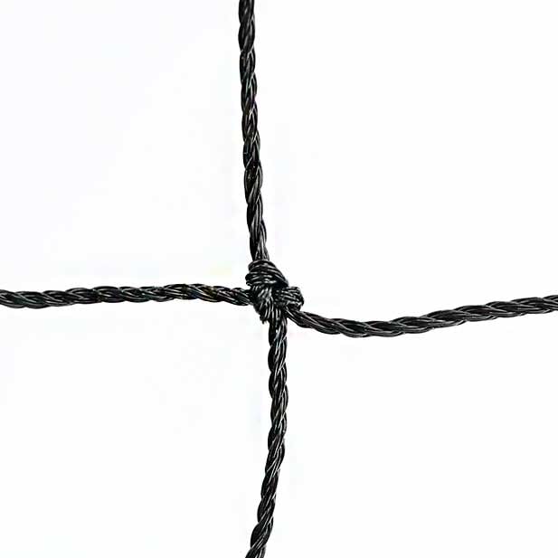 Single knot of the Plant Support Netting in 100mm Knotted Square Mesh on a white background